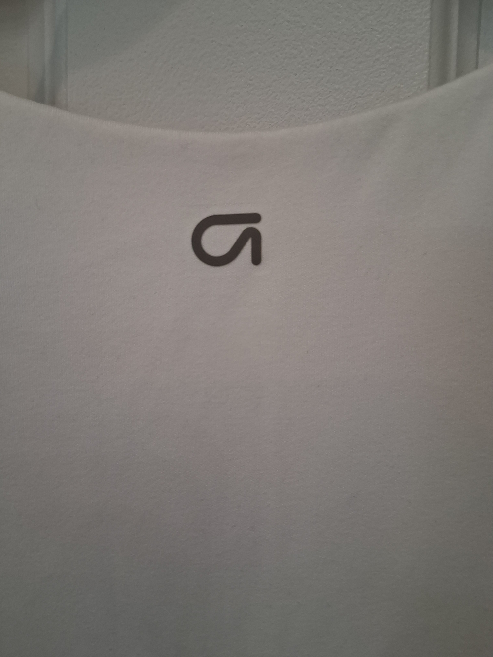 GAP White Sleeveless V-Neck Active Dress - Picture 5 of 11